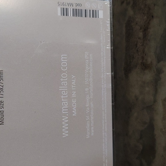 NWTs Martellato Snack Pyramid Molds - Picture 5 of 9